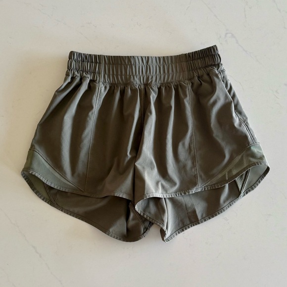 lululemon athletica Pants - lululemon hotty hot 4” sage